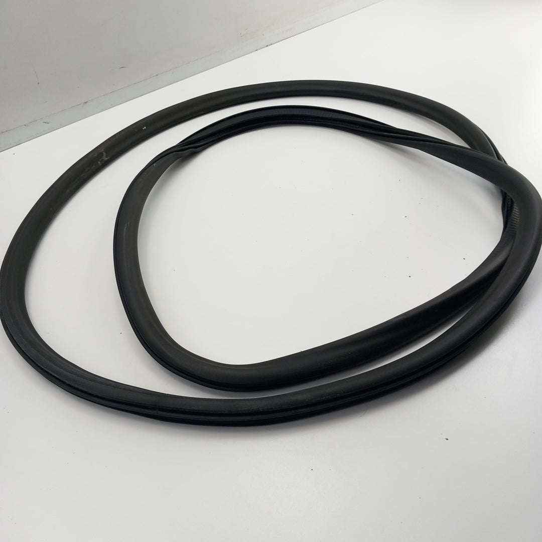 Уплътнение каросерия предна дясна врата Opel Crossland X