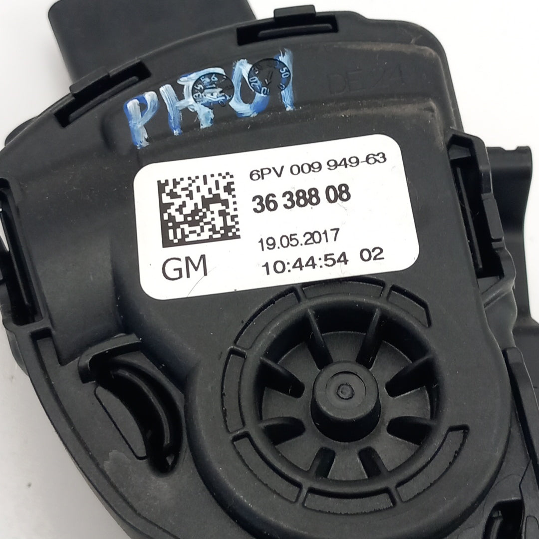 Педал газ RHD Opel Crossland X