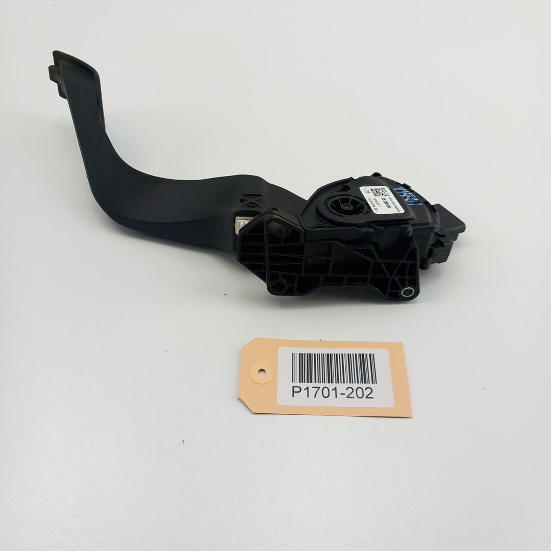 Педал газ RHD Opel Crossland X