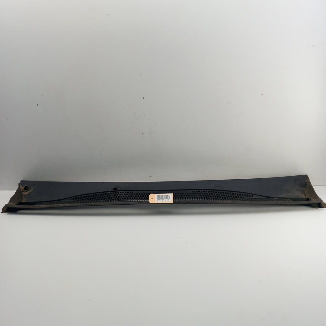 Капак лостов механизъм чистачки предно стъкло RHD десен волан Opel Crossland X