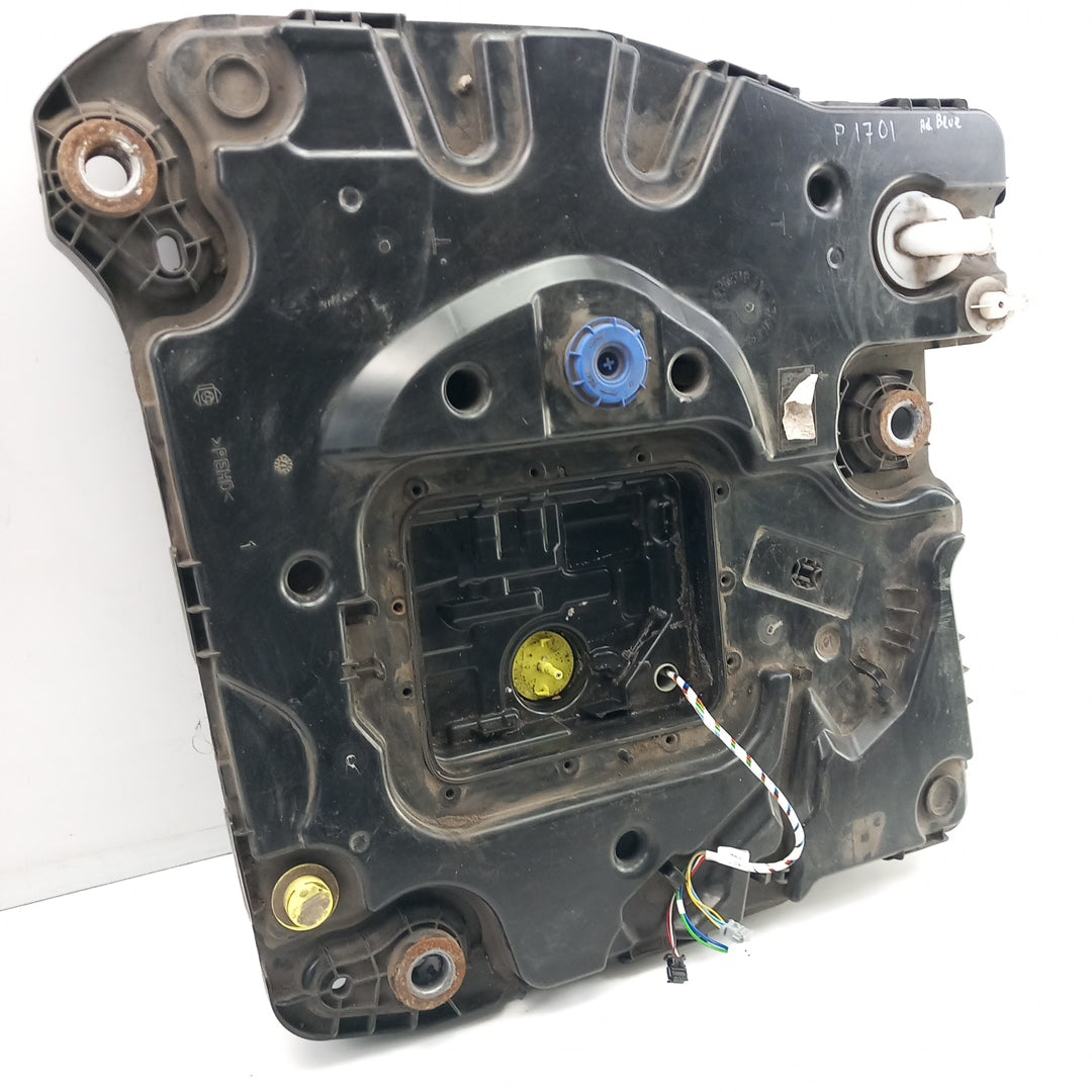 Резервоар гориво AdBlue Opel Crossland X 1,6 CDTI B16DT