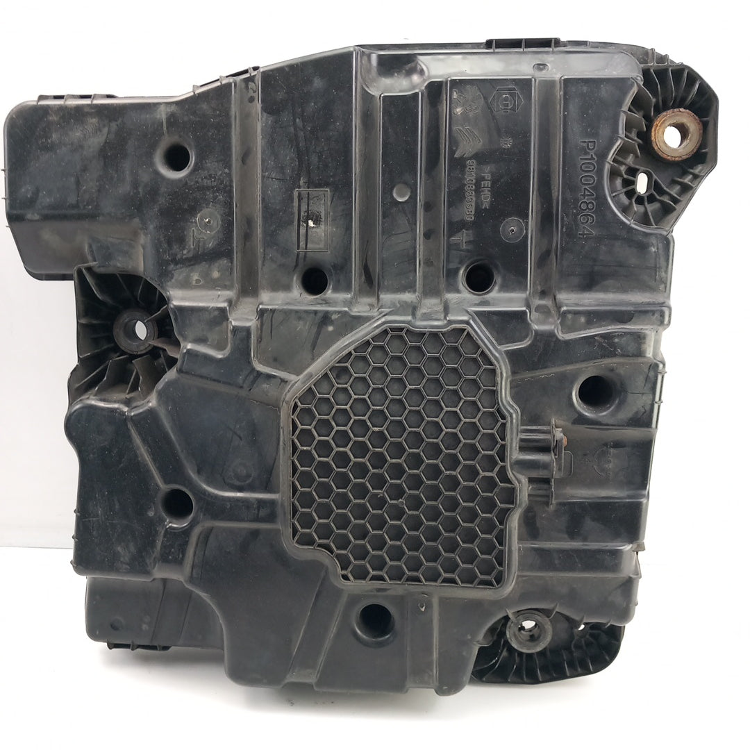 Резервоар гориво AdBlue Opel Crossland X 1,6 CDTI B16DT