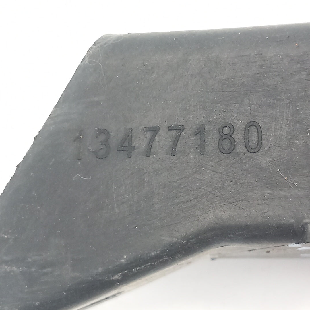 Държач калник преден ляв дефект Opel Crossland X