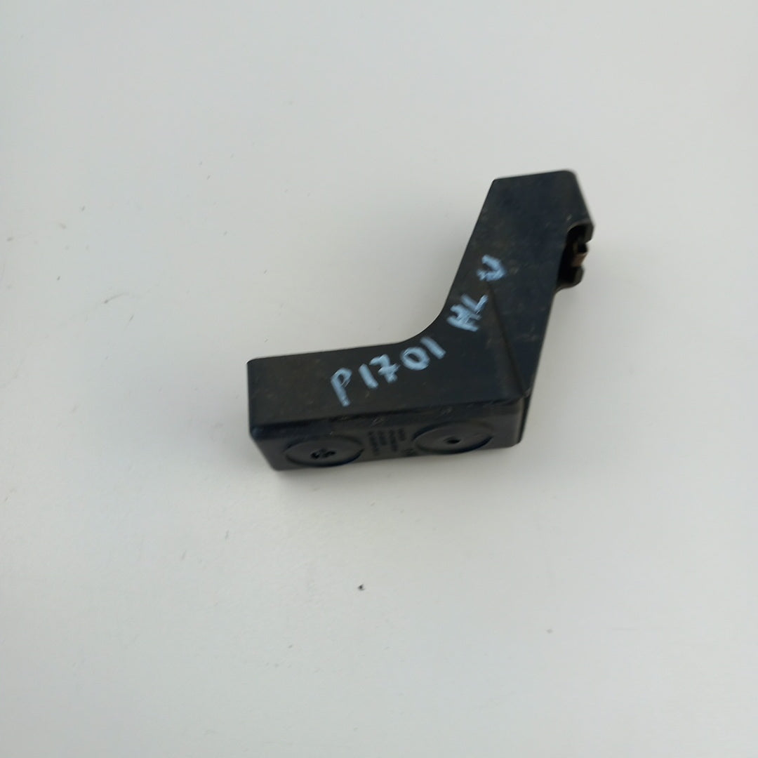 Водач задна броня ляв Opel Crossland X