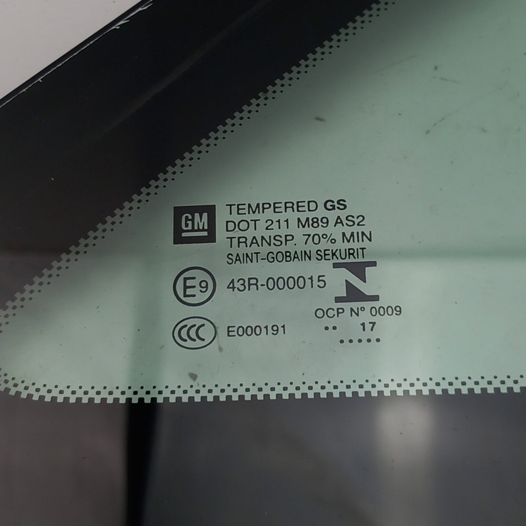 Стъкло фиксирано задна дясна стена Opel Crossland X