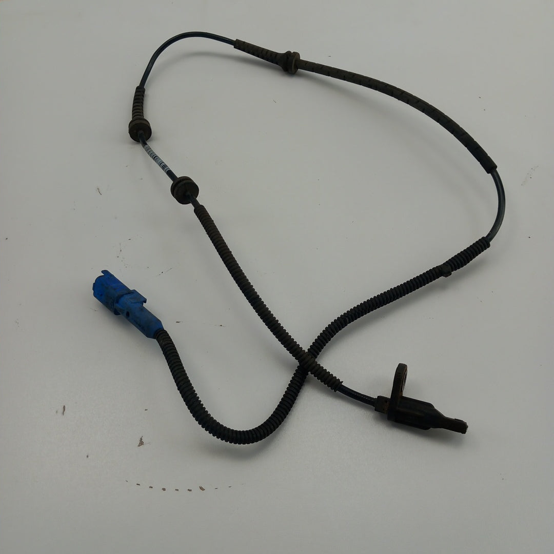 Кабел датчик АБС ABS преден ляв / десен Opel Crossland X 1,6 CDTI B16DT