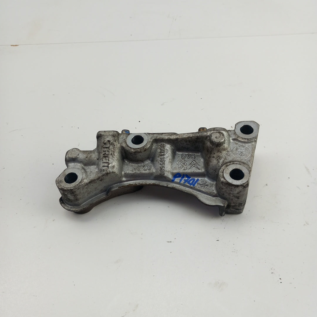 Стойка двигател дясна Opel Crossland X 1,6 CDTI B16DT