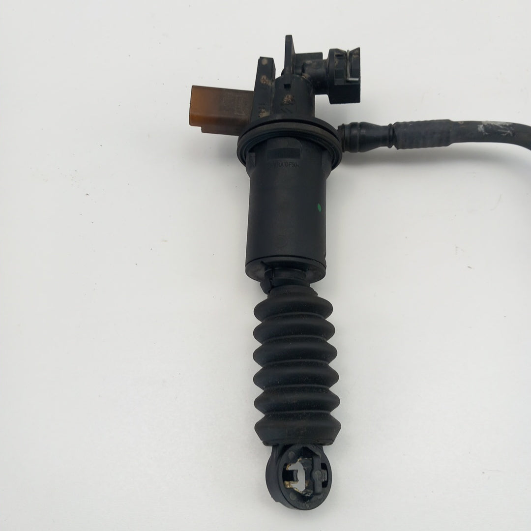 Помпа съединител горна RHD Opel Crossland X 1,6 CDTI B16DT