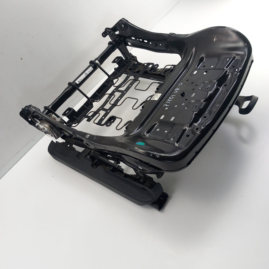 Конзола седалка предна дясна RHD Opel Crossland X