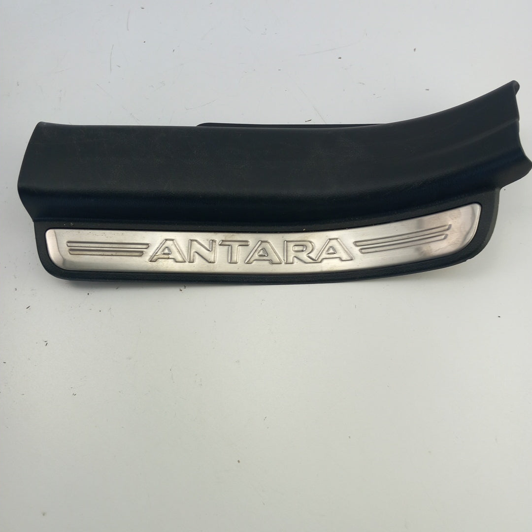 Пластмаса интериор Входна лента отзад вляво Opel Antara