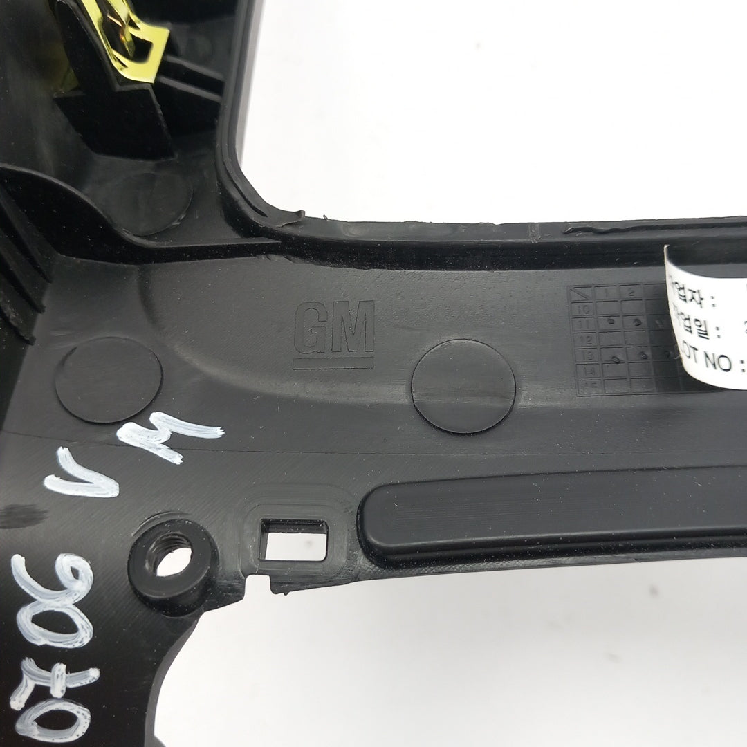 Пластмаса средна конзола дефект Opel Antara