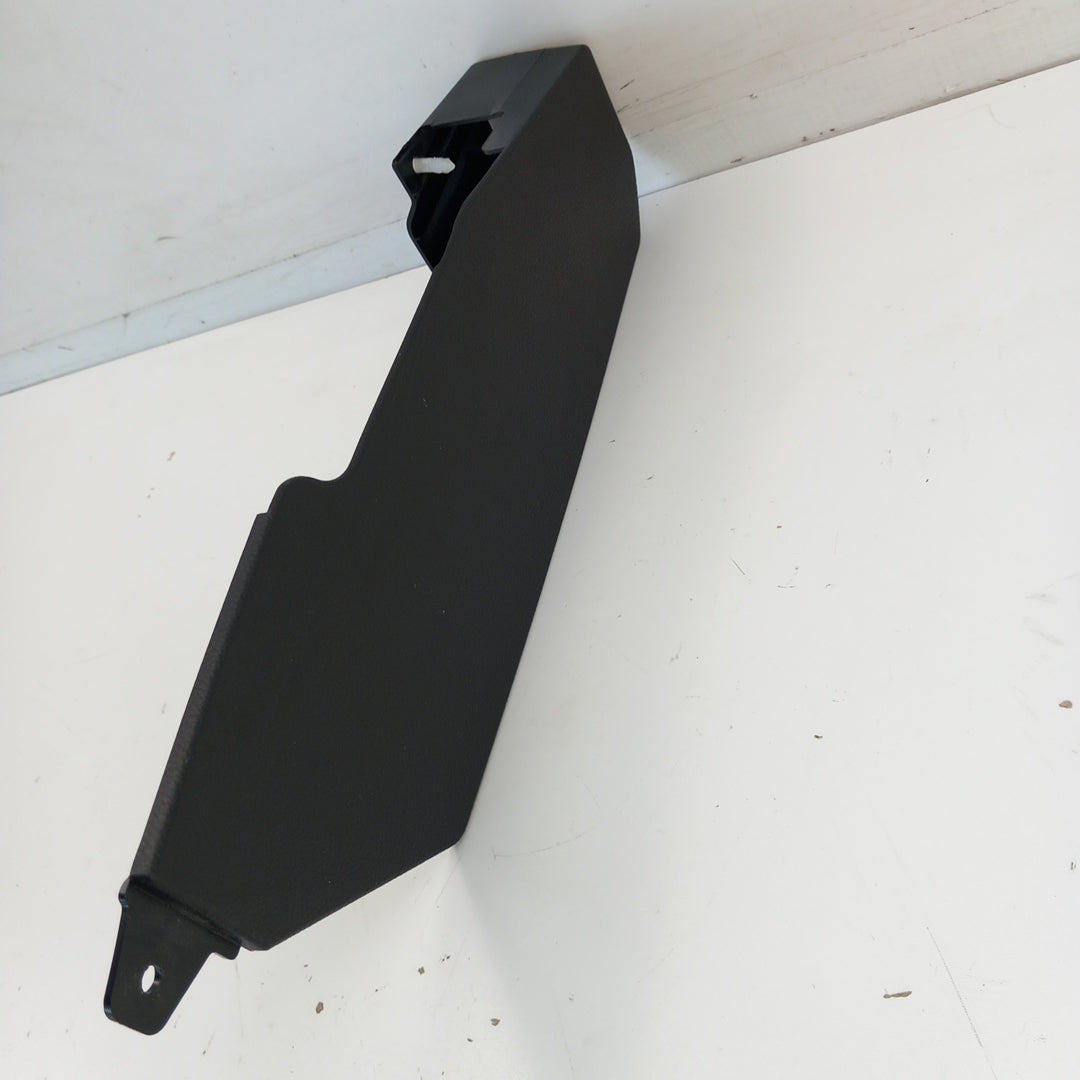 Пластмаса седалка предна лява вътрешна отпред Opel Antara