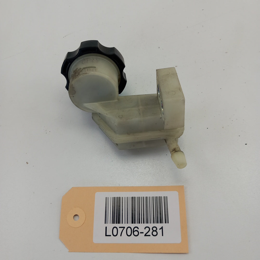 Казанче спирачна течност ГЛАВЕН ЦИЛИНДЪР НА СЪЕДИНИТЕЛ Opel Antara 2,2 CDTI A22DM