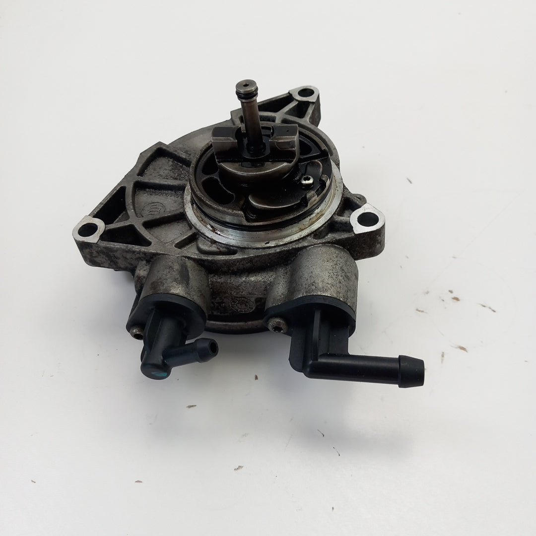 Вакуум помпа спирачна система Opel Antara 2,2 CDTI A22DM