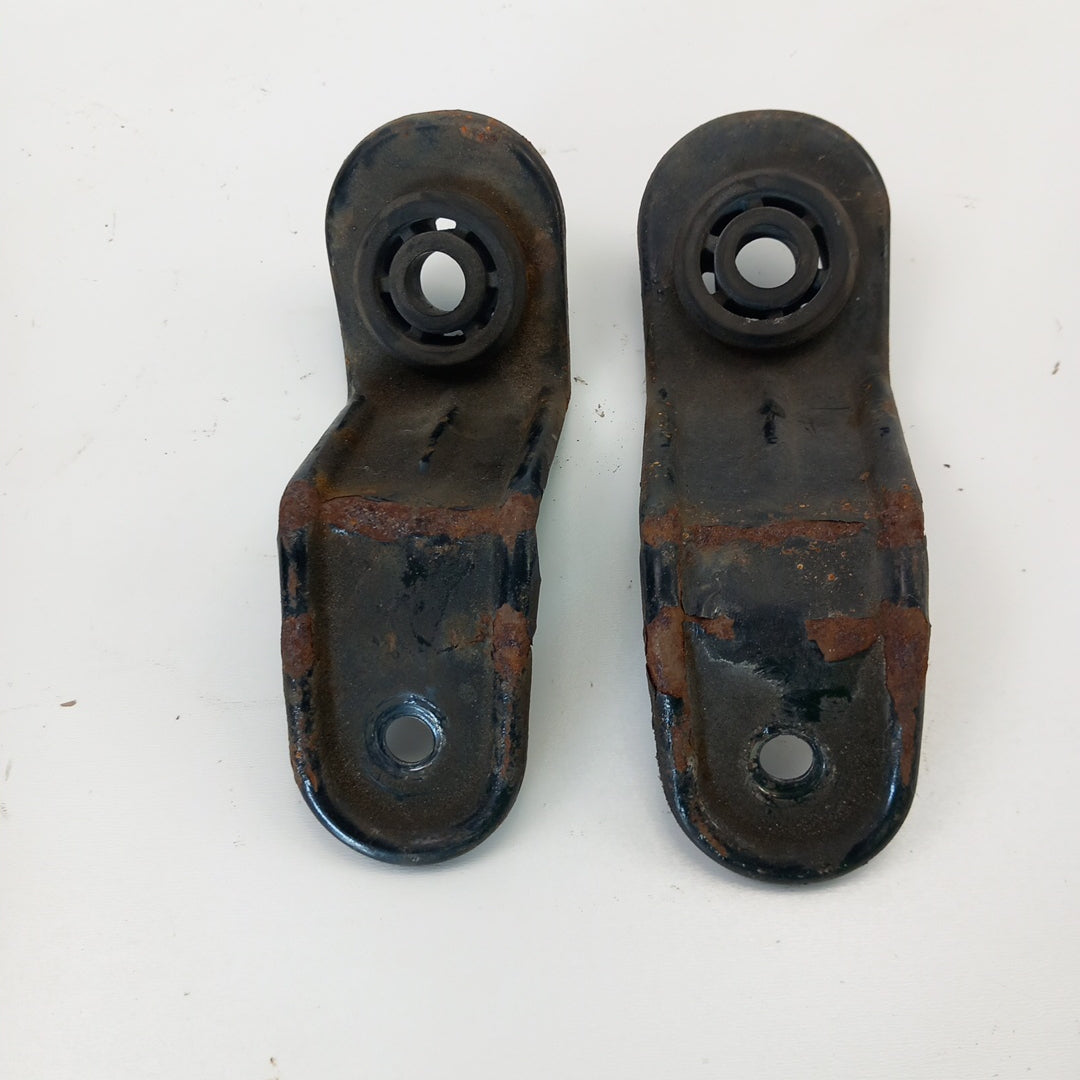 Държач воден радиатор ляв / десен комплект горе Opel Antara 2,2 CDTI A22DM