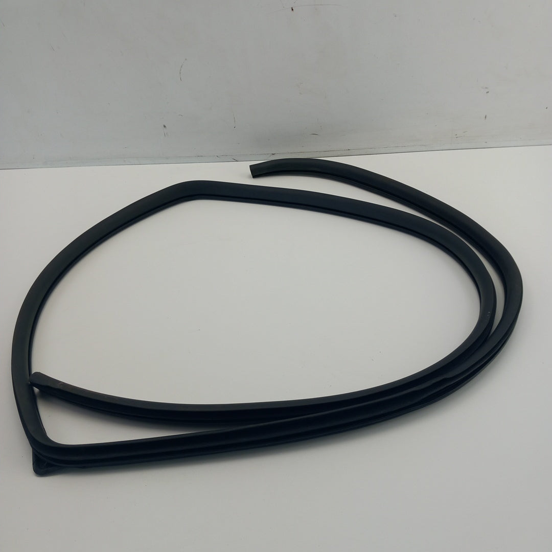 Уплътнение каросерия задна дясна врата ND Opel Antara