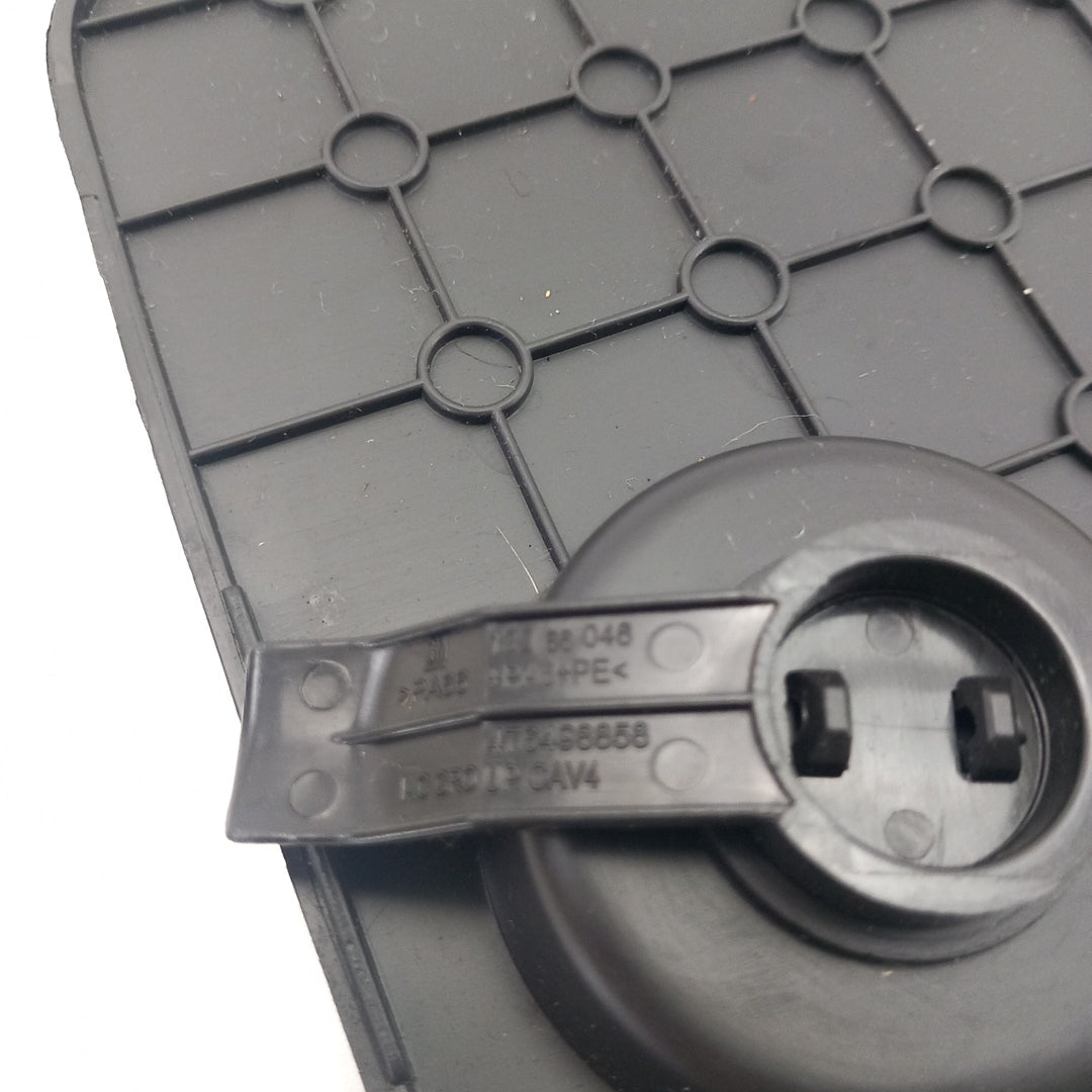 Капак кора багажник лява стена черен Opel Meriva B