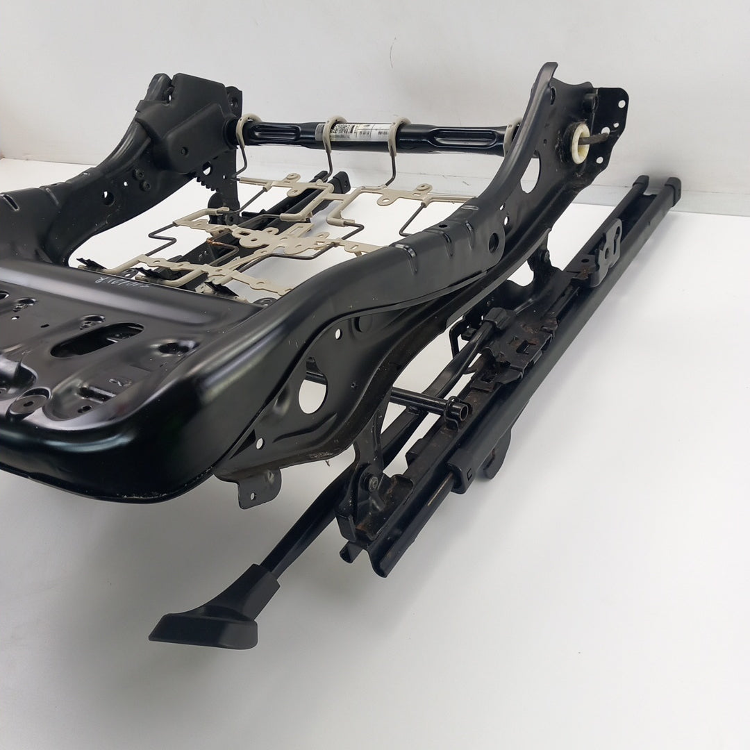 Конзола седалка предна дясна RHD Opel Meriva B