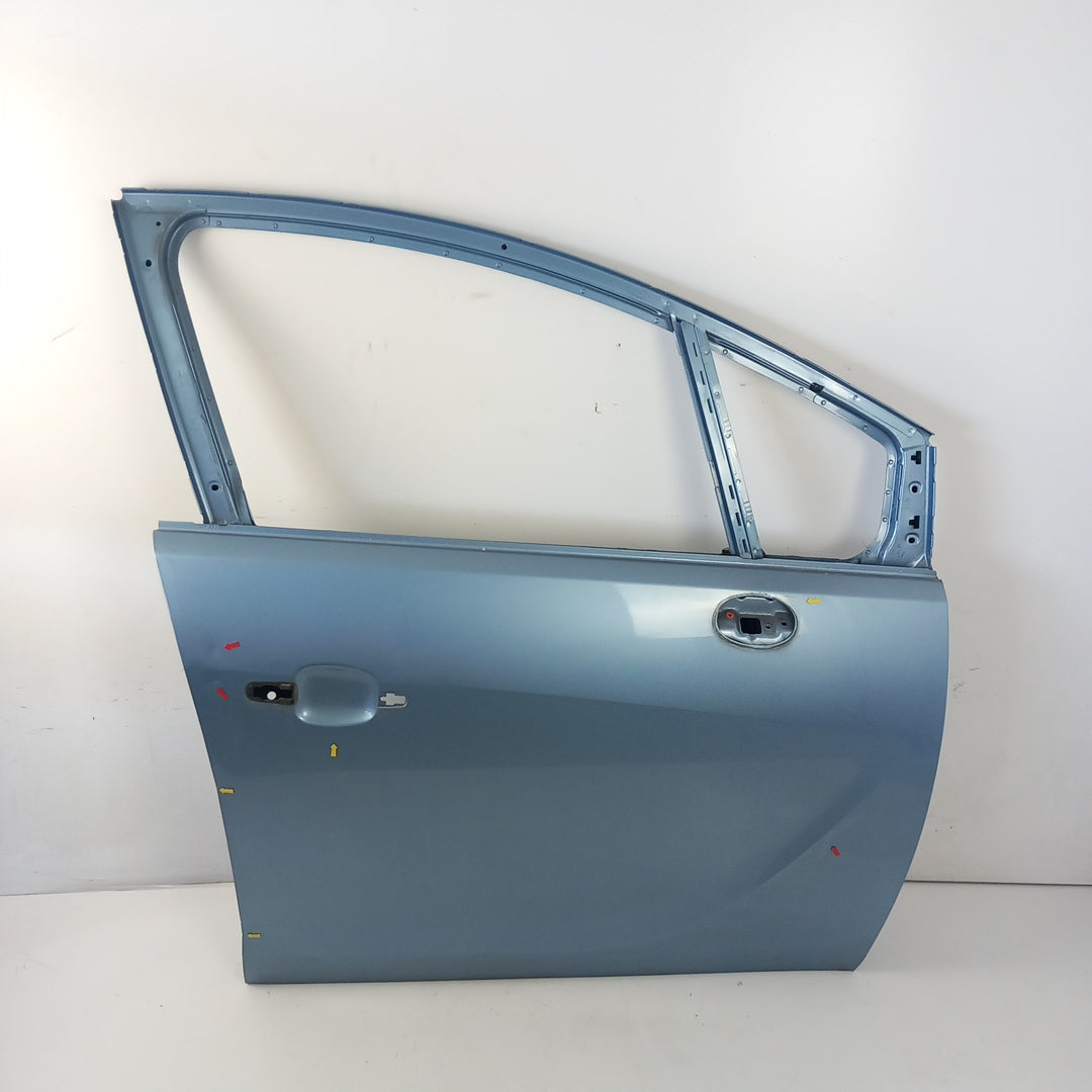 Врата предна дясна Crinan Blue / 22R Opel Meriva B