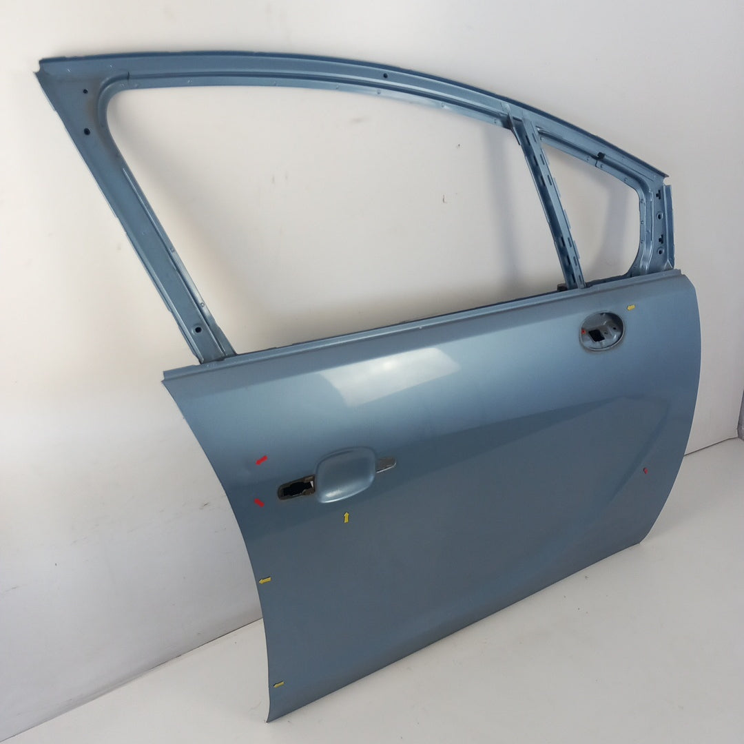Врата предна дясна Crinan Blue / 22R Opel Meriva B