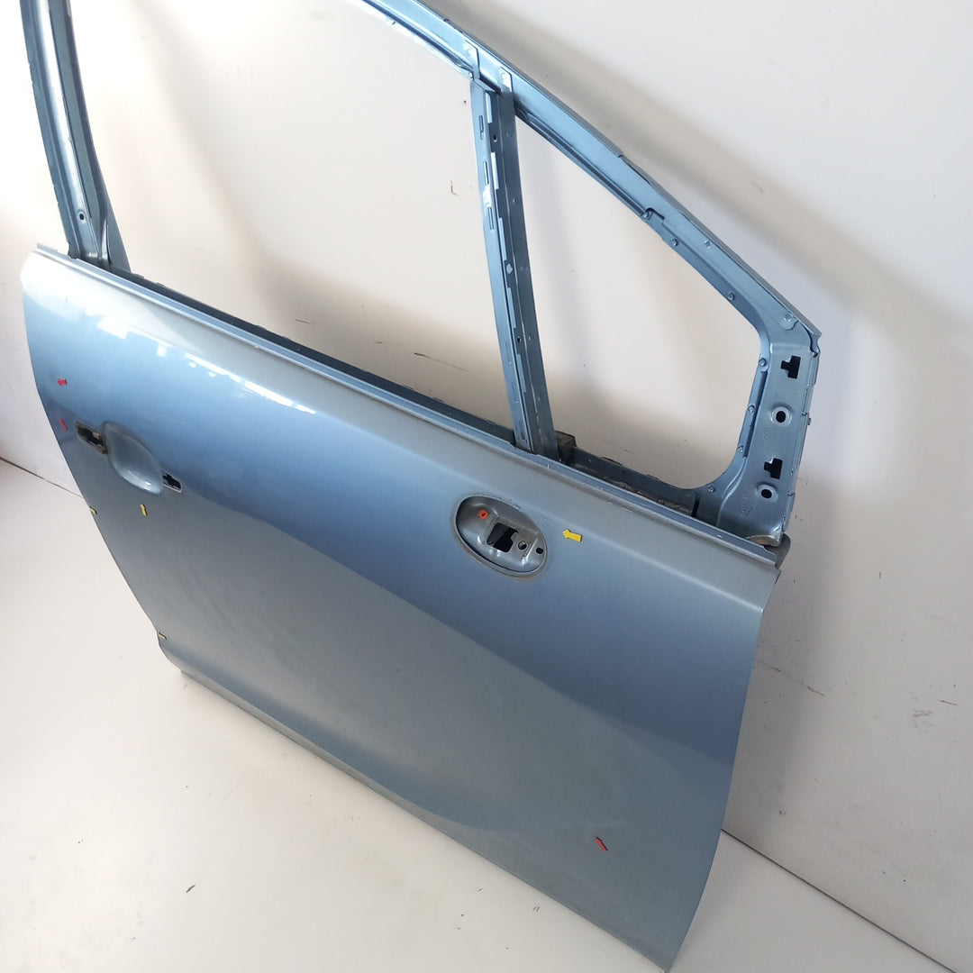 Врата предна дясна Crinan Blue / 22R Opel Meriva B