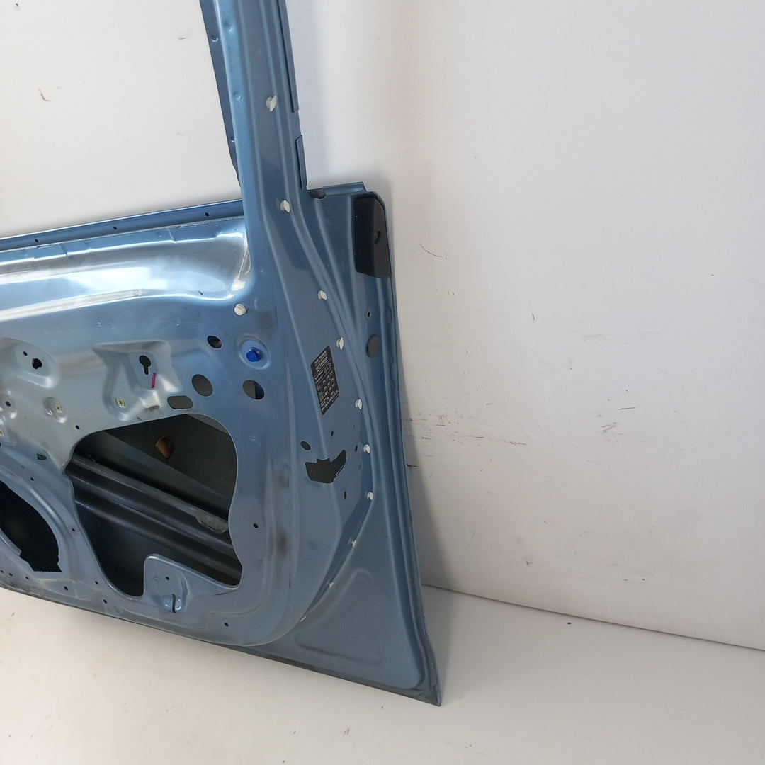 Врата предна дясна Crinan Blue / 22R Opel Meriva B