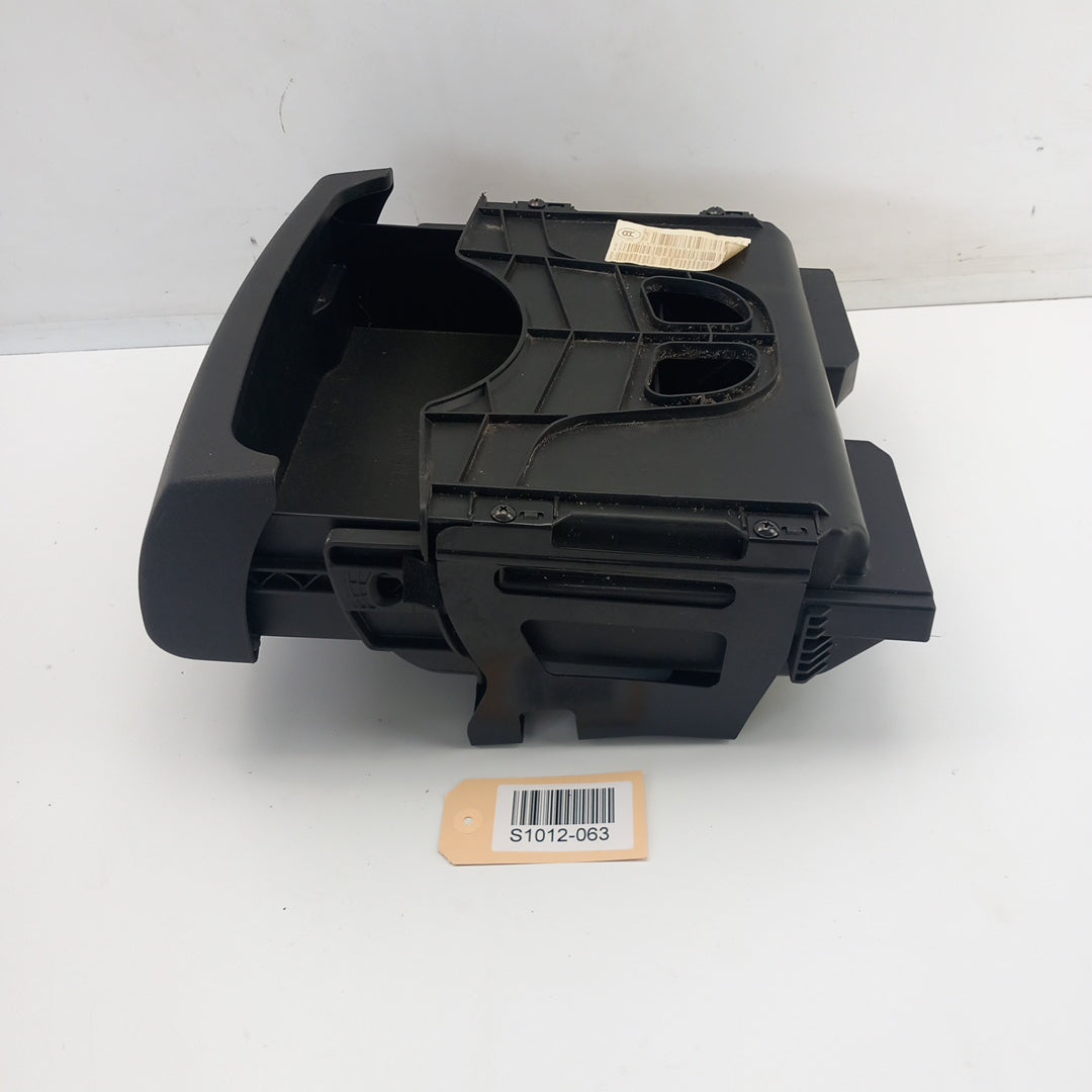 Кутия предна седалка отдолу Opel Meriva B