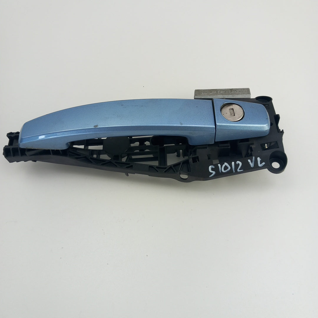 Външна дръжка на врата предна лява Crinan Blue / 22R, RHD Opel Meriva B