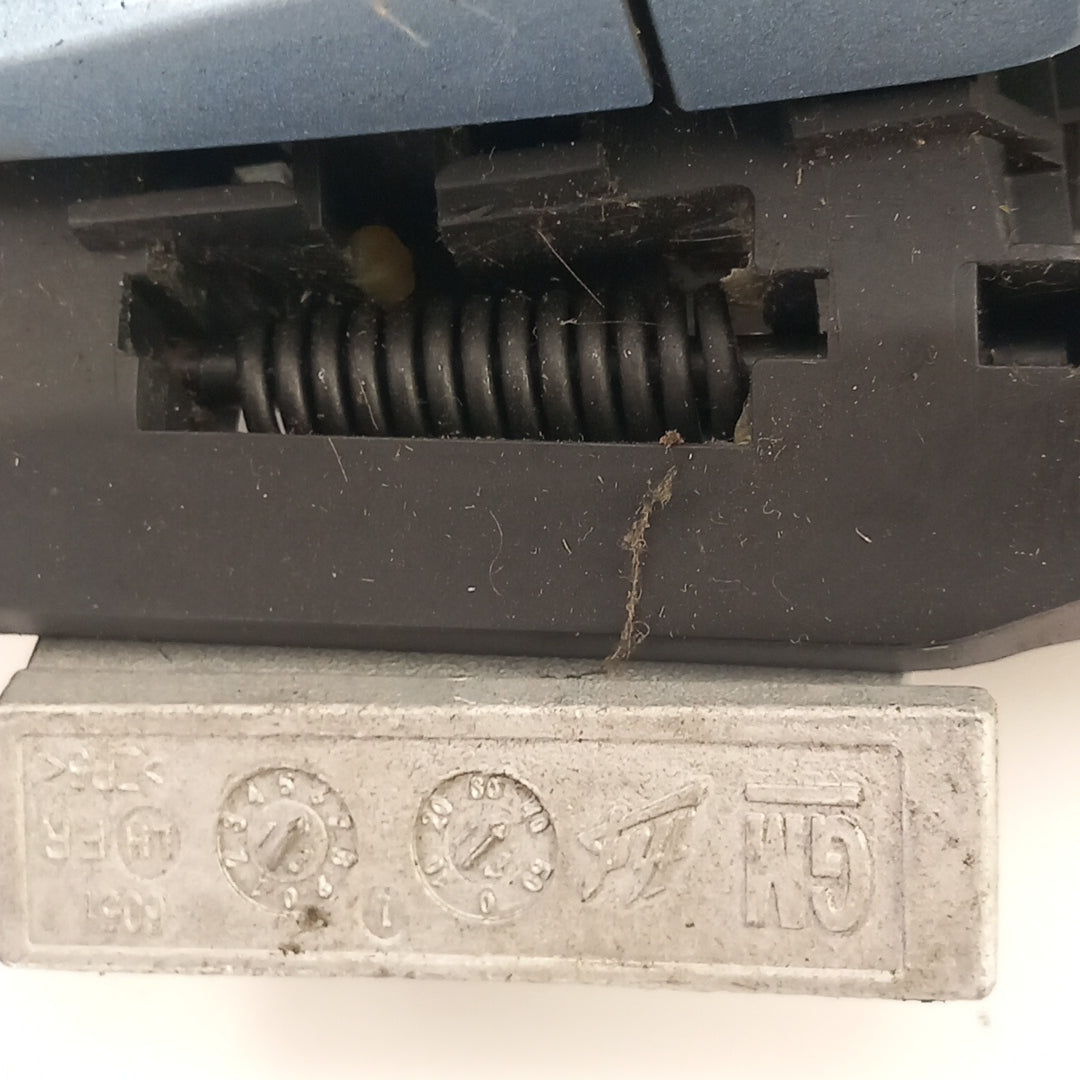 Външна дръжка на врата предна лява Crinan Blue / 22R, RHD Opel Meriva B