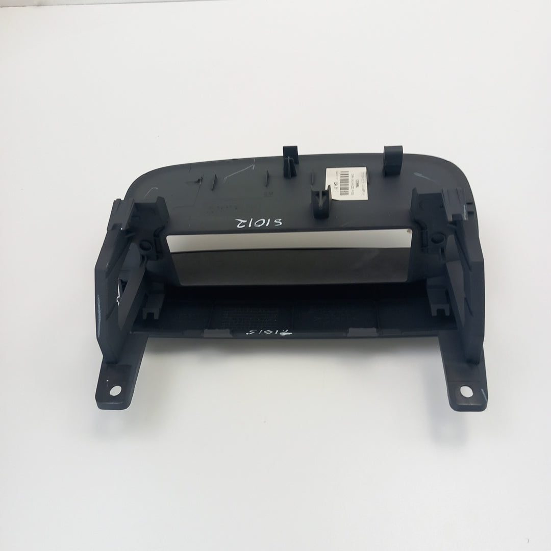 Пластмаса дисплей Opel Meriva B