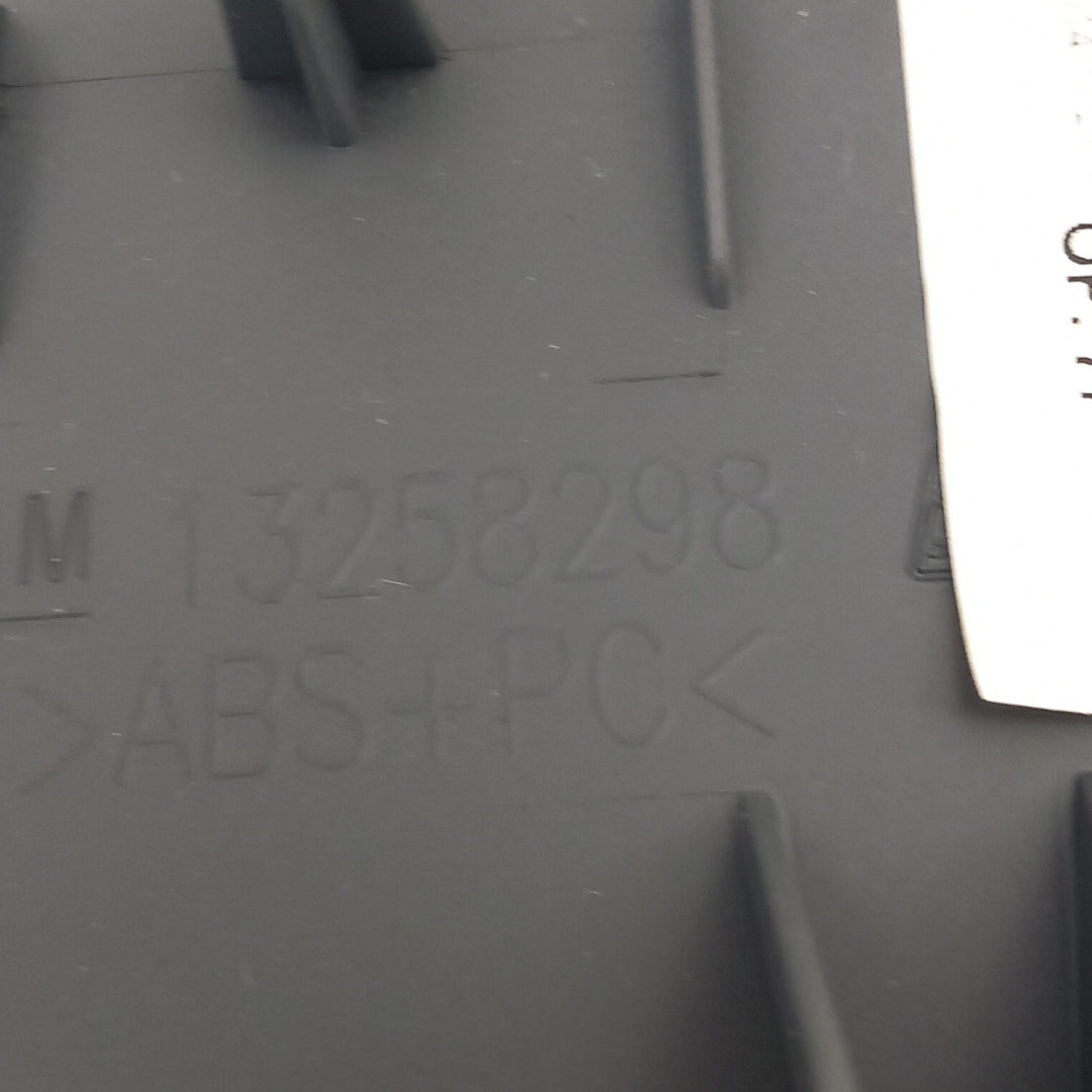 Пластмаса дисплей Opel Meriva B