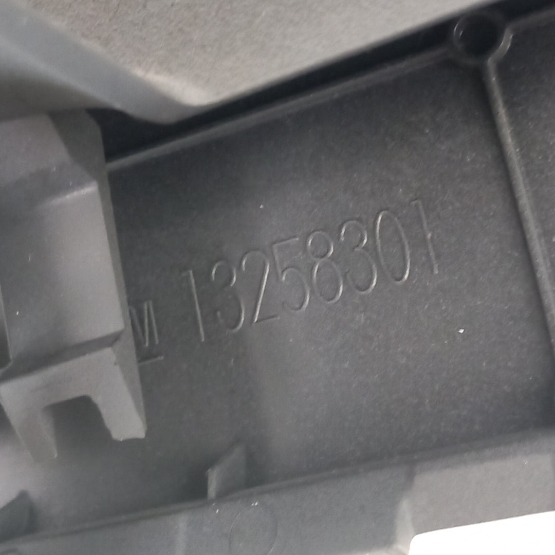 Пластмаса дисплей Opel Meriva B