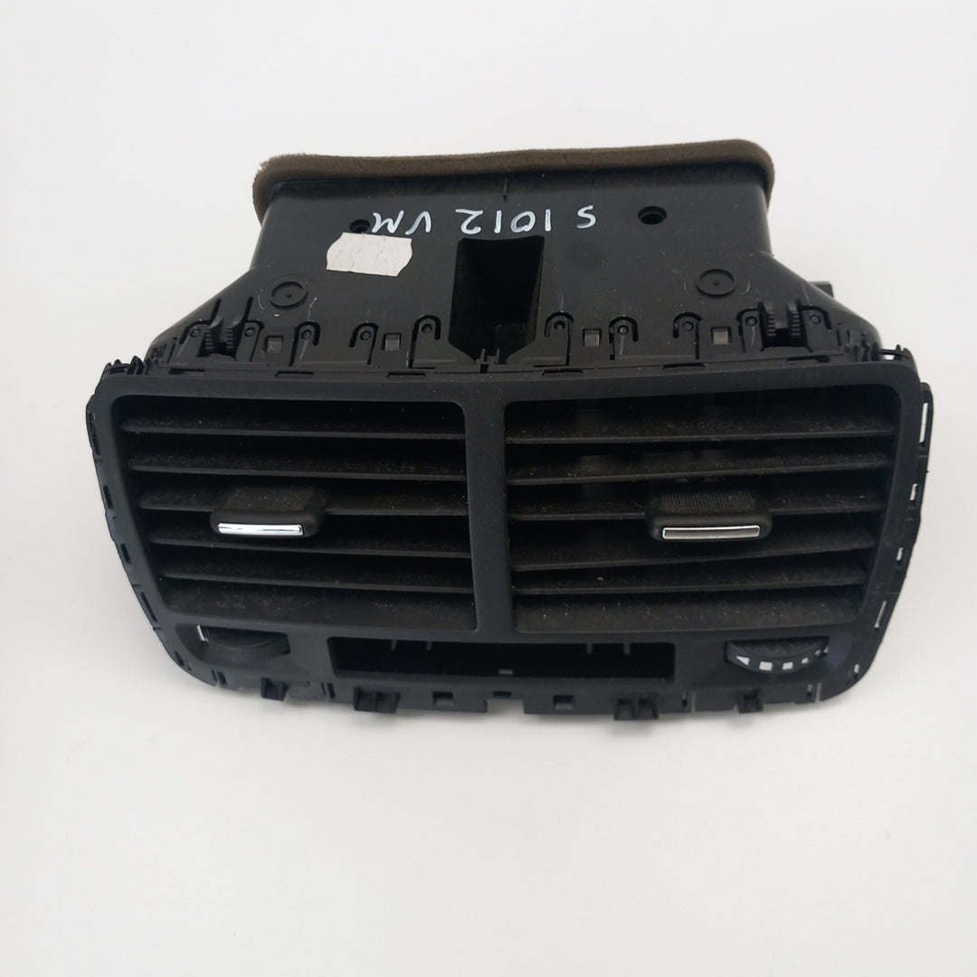 Въздуховод табло среден Opel Meriva B