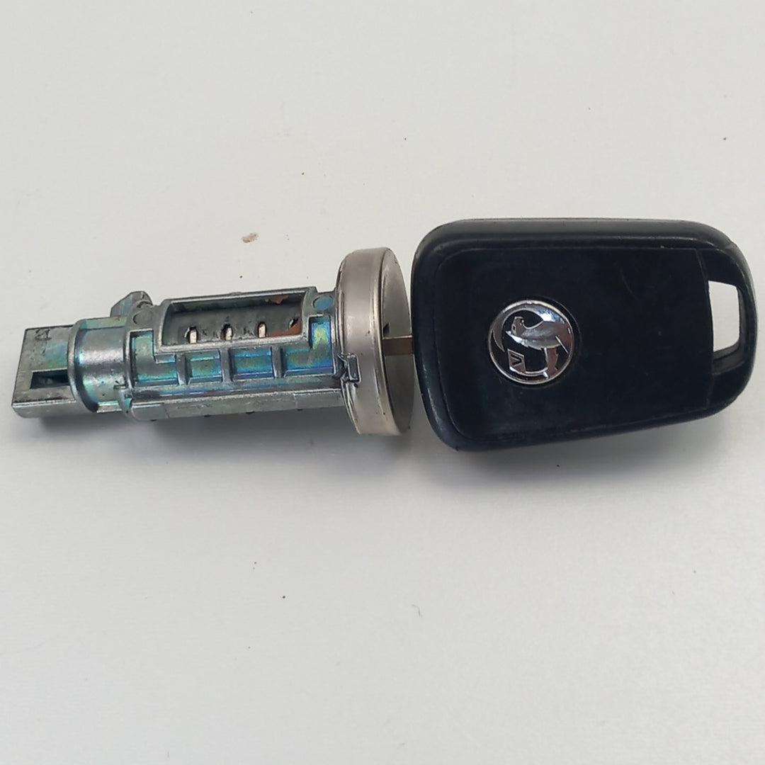 Контактен ключ патрон Vauxhall Opel Meriva B