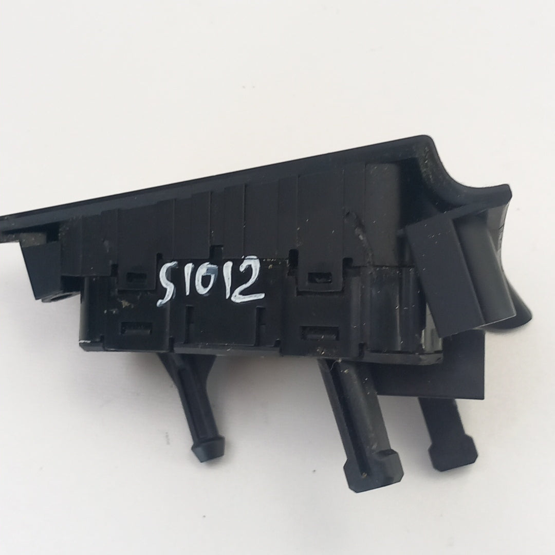 Бутон мултифункцонален волан ляв Черен круиз контрол Opel Meriva B