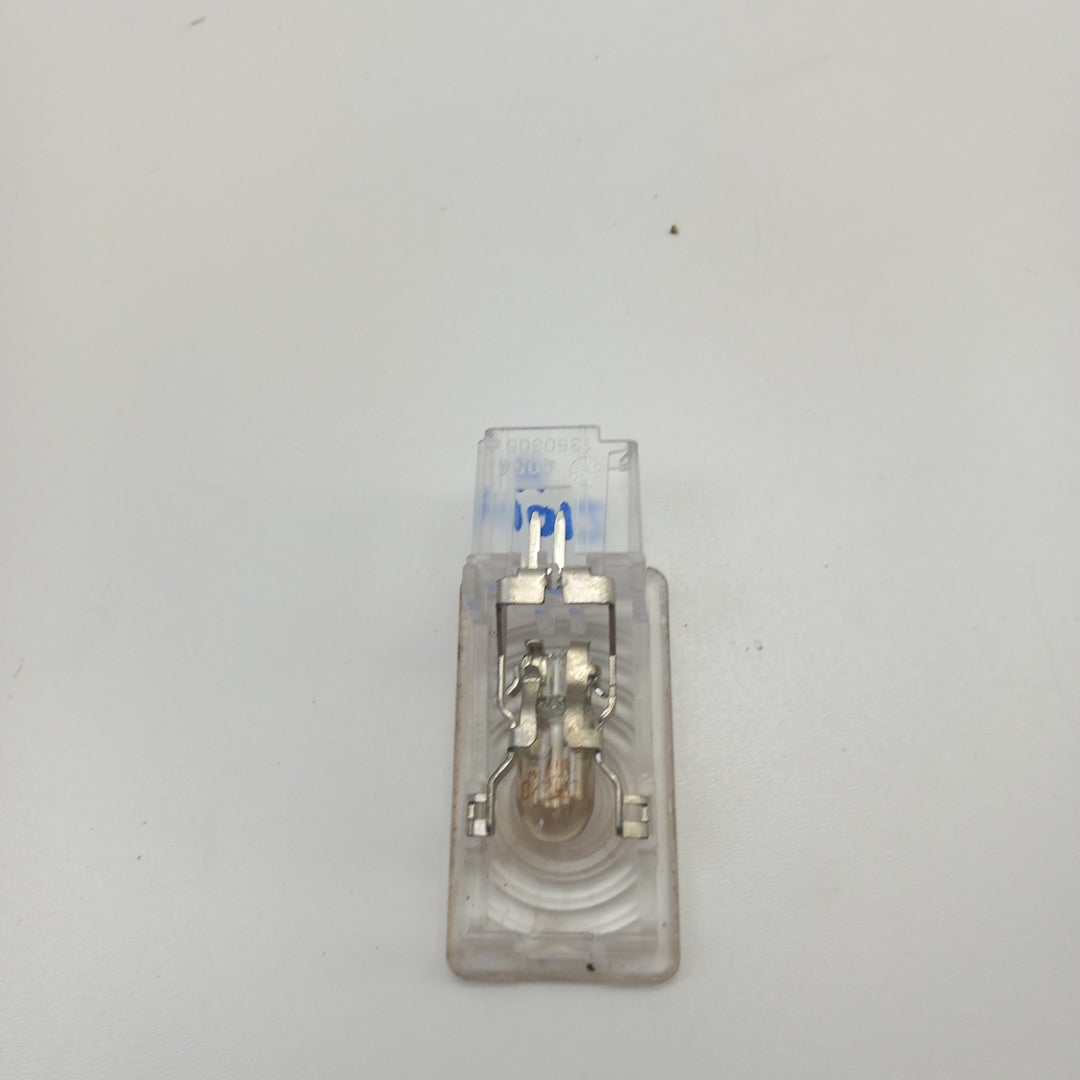 Плафон осветление багажник Opel Meriva B