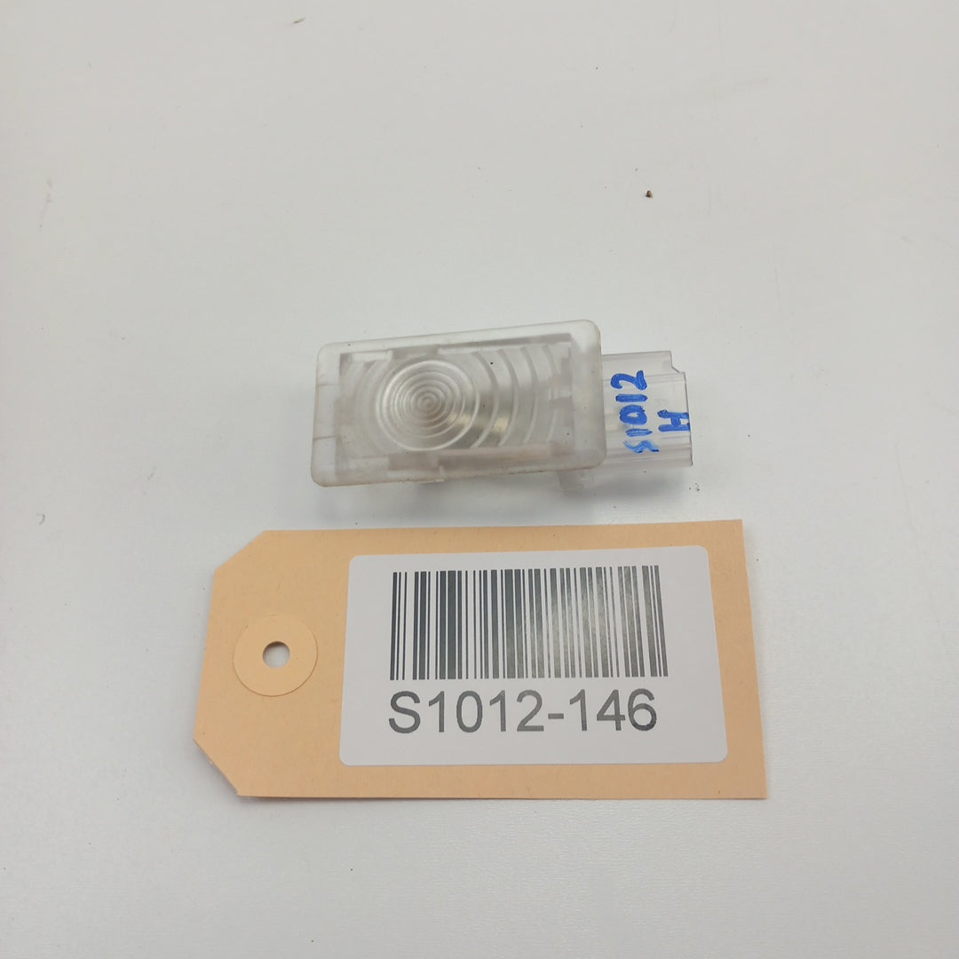 Плафон осветление багажник Opel Meriva B