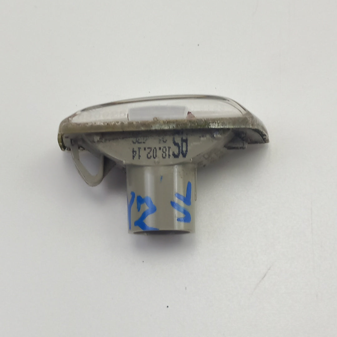 Мигач страничен ляв Opel Meriva B