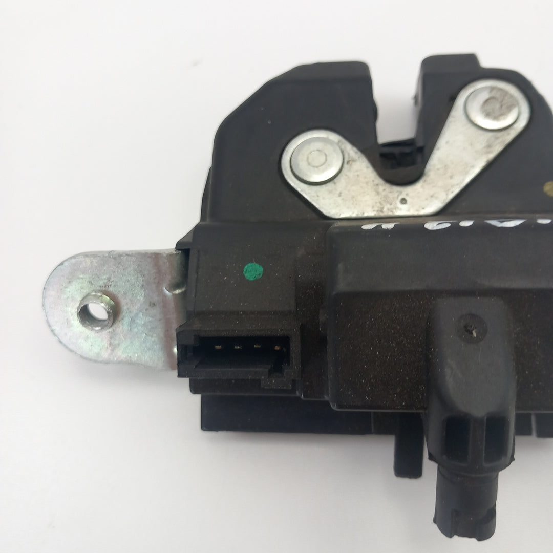 Брава централно заключване багажник Opel Meriva B