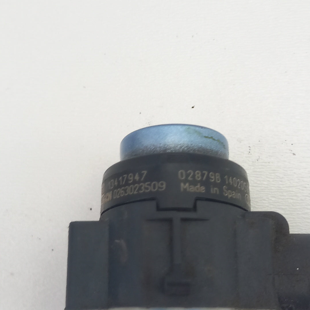 Сензор парктроник задна броня Opel Meriva B