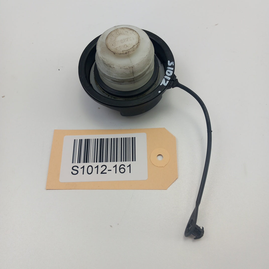 Капачка гърловина резервоар гориво Opel Meriva B 1,4 B14XER