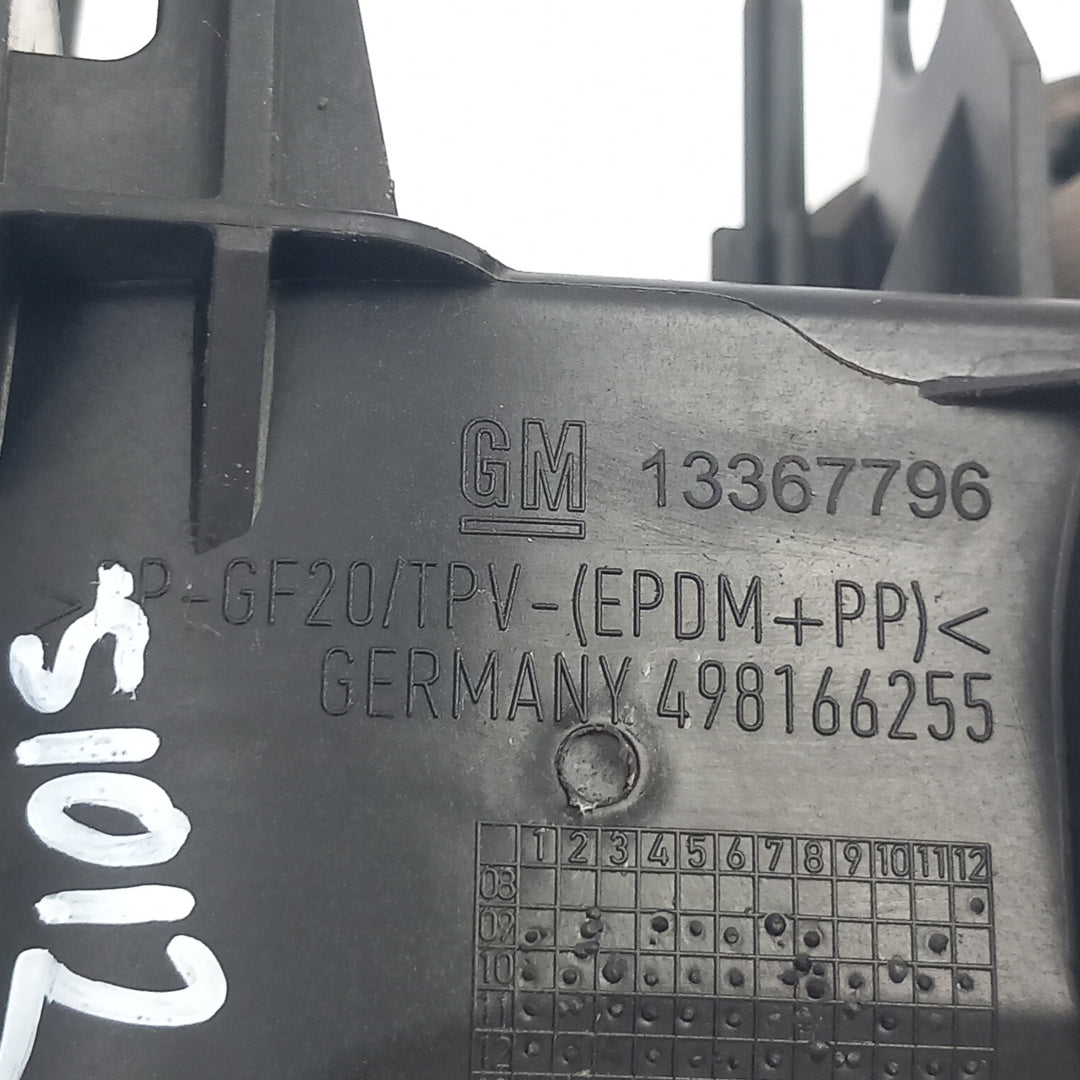 Корпус капак гърловина резервоар гориво Opel Meriva B 1,4 B14XER