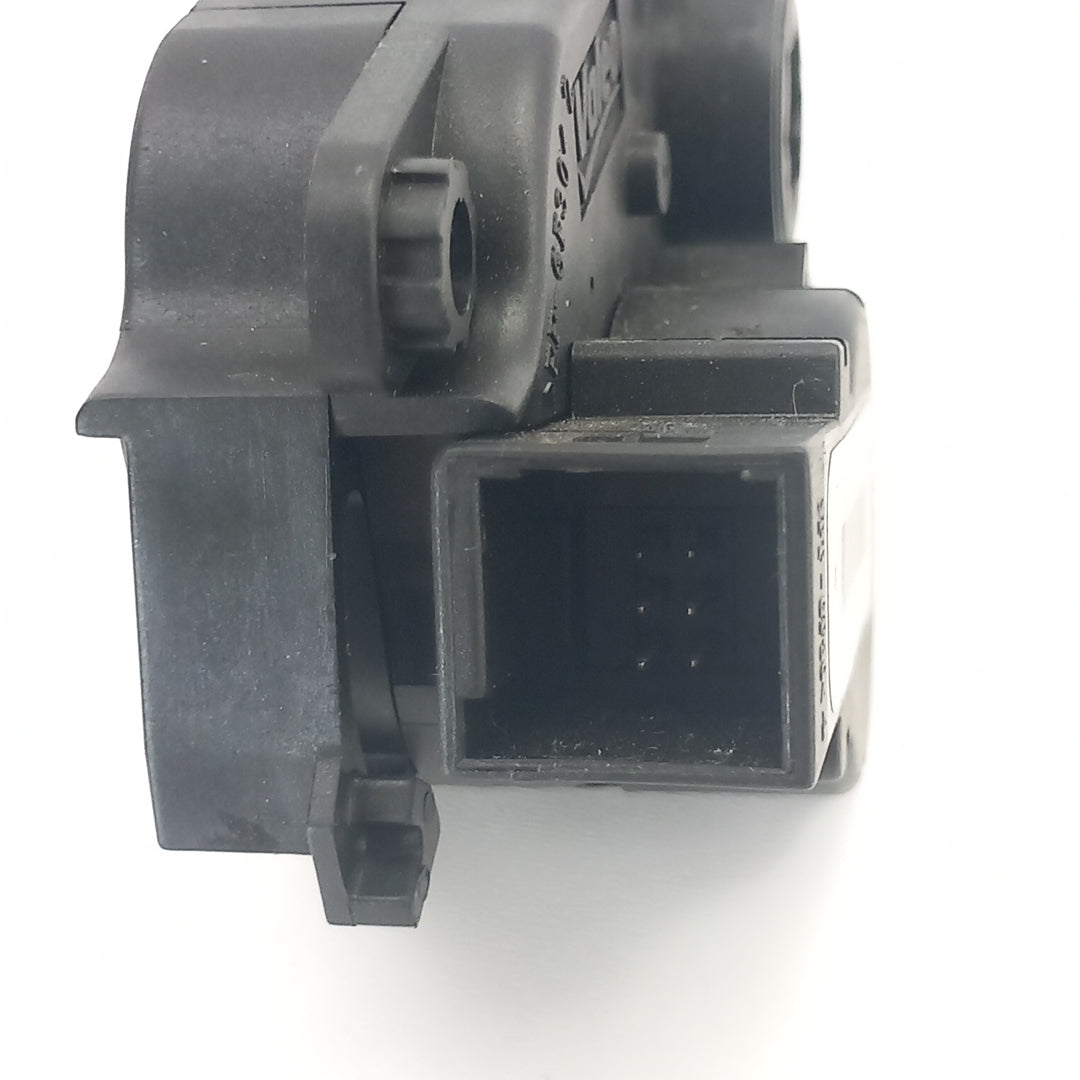 Моторче клапи климатик/парно Opel Meriva B