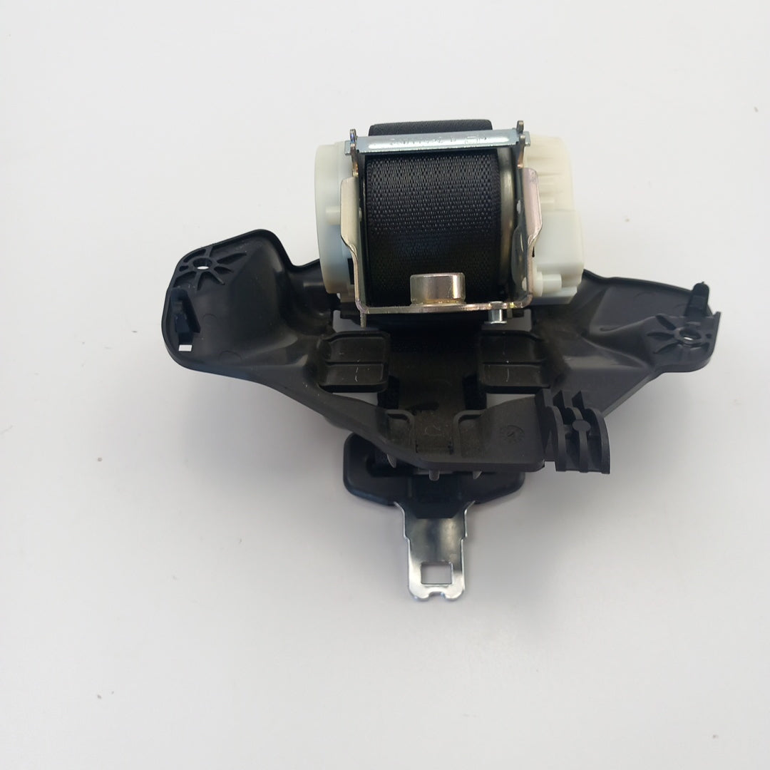 Предпазен колан заден среден черен Opel Meriva B