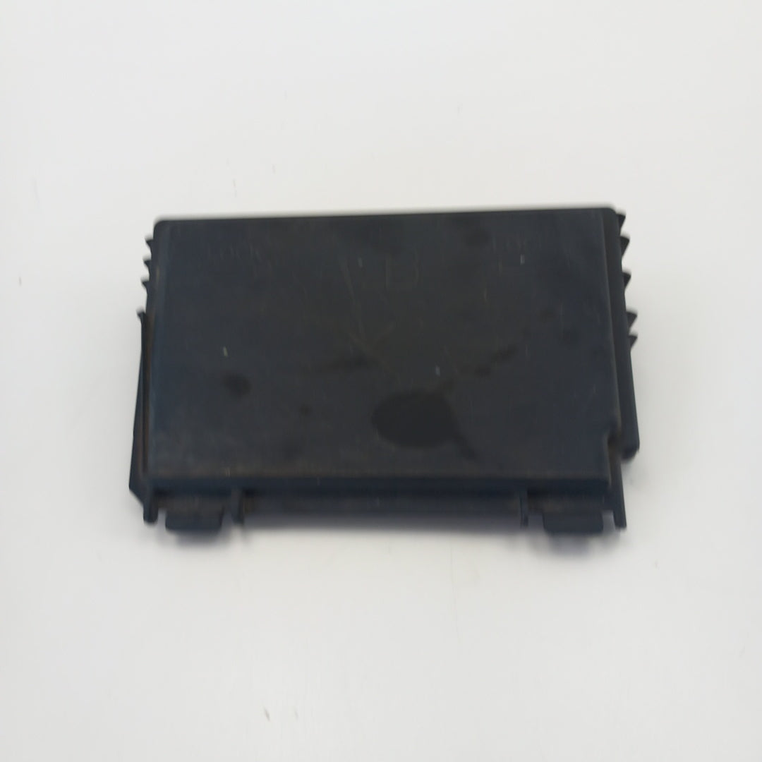 Капак бушониера двигател Opel Meriva B 1,4 B14XER