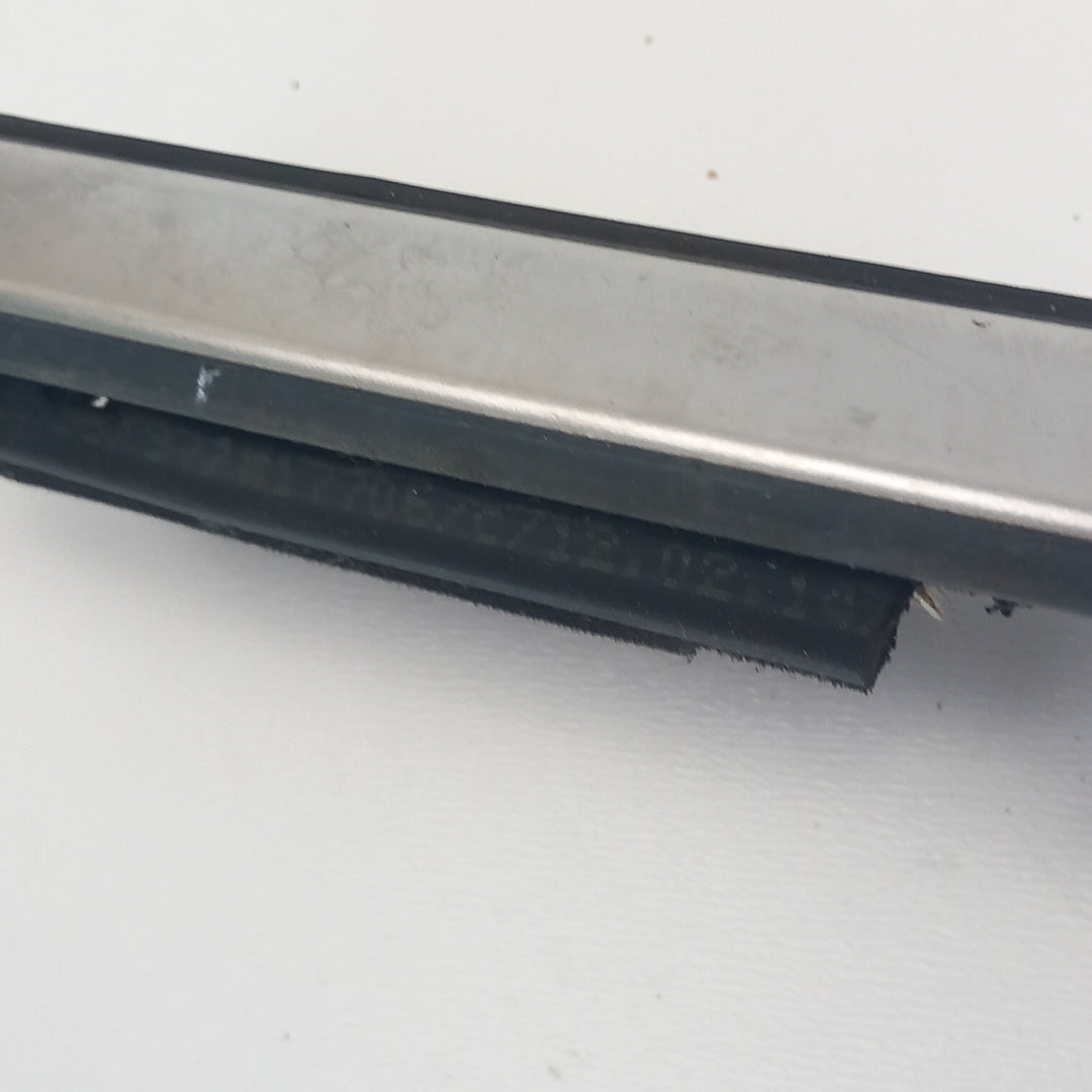 Лайстна стъкло на врата предна дясна външна хром Opel Meriva B