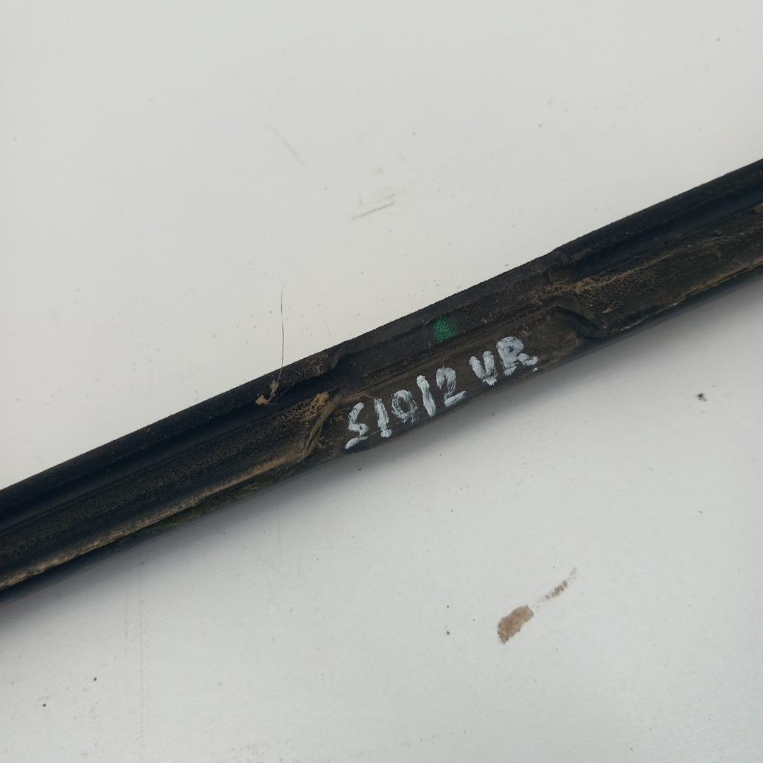 Лайстна стъкло на врата предна дясна външна хром Opel Meriva B