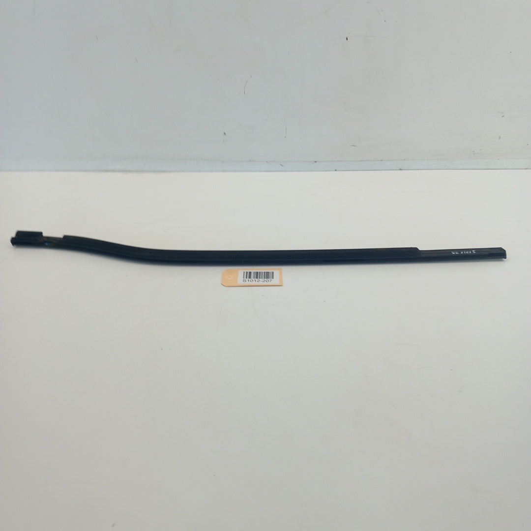 Лайстна стъкло на врата задна дясна външна хром Opel Meriva B