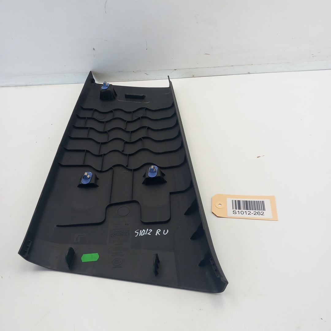 Кора средна колона дясна долна черен Opel Meriva B