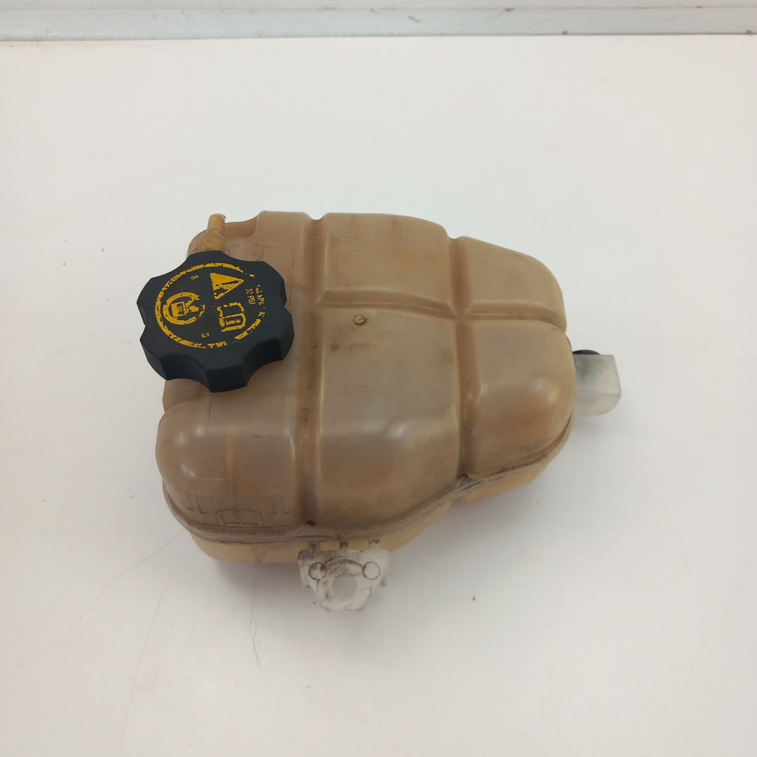 Казанче охладителна течност Opel Meriva B 1,4 B14XER